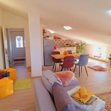 Apartment Apartman Goga *